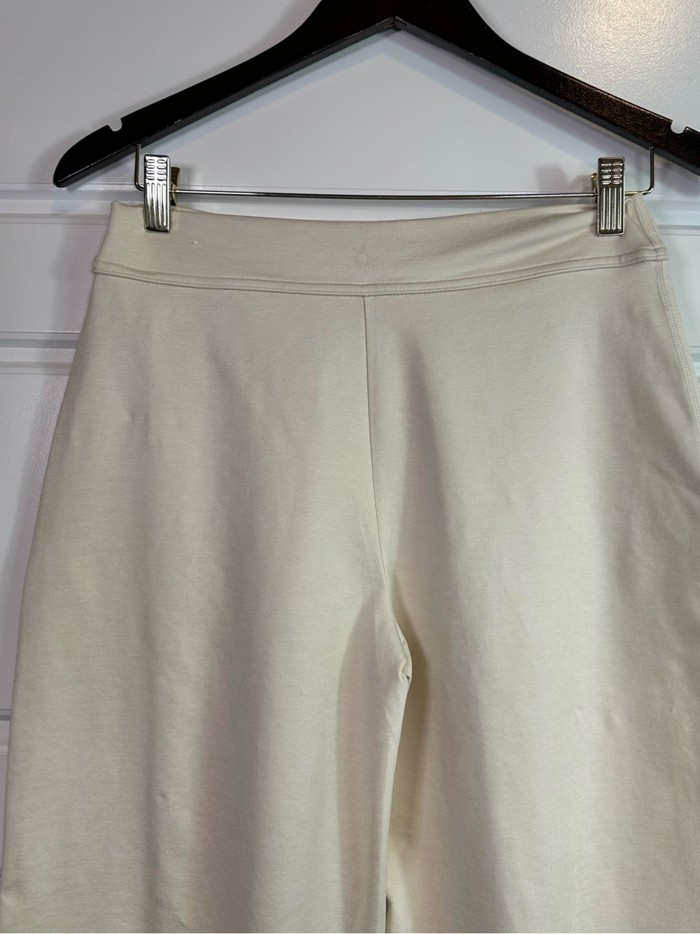 OFFLINE Aerie The Hugger Stretchy High Waist Wide Leg Trouser Size Medium NWOT - Picture 4 of 15